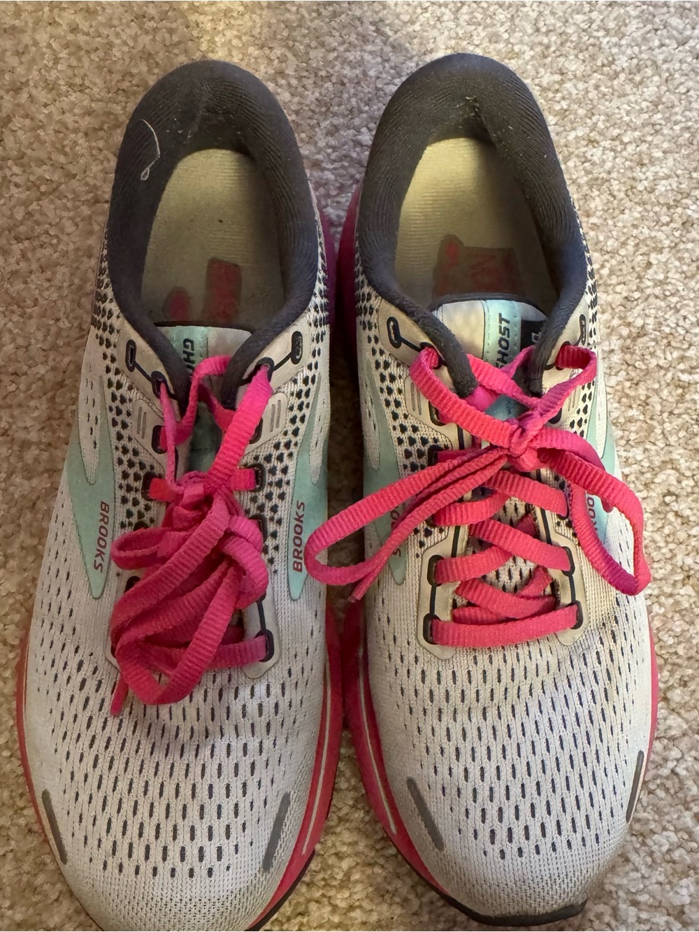 Brooks Ghost